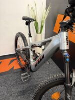 KTM Macina Lycan 772 2024 - Obrázek 5